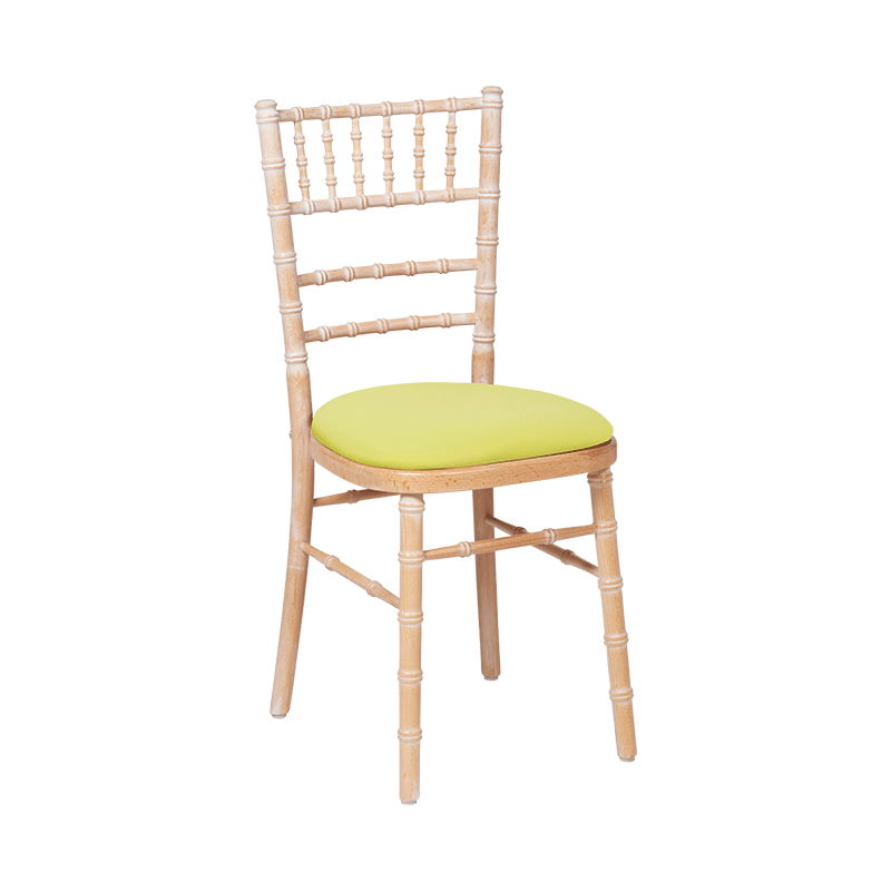 Chaise Natura avec galette pistache