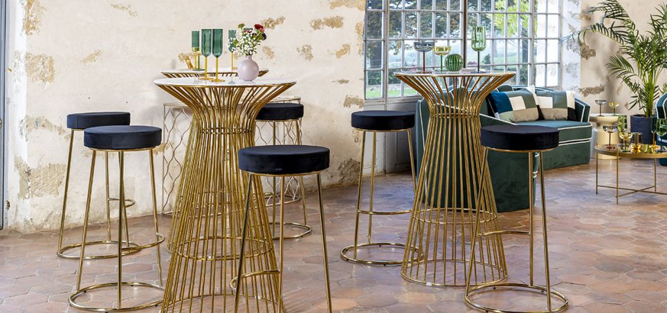 Cocktail aux éclats dorés